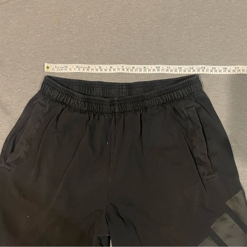 Adidas Black Cotton Blend Athletic Shorts Size Medium Elastic Waist Pockets - Picture 5 of 7